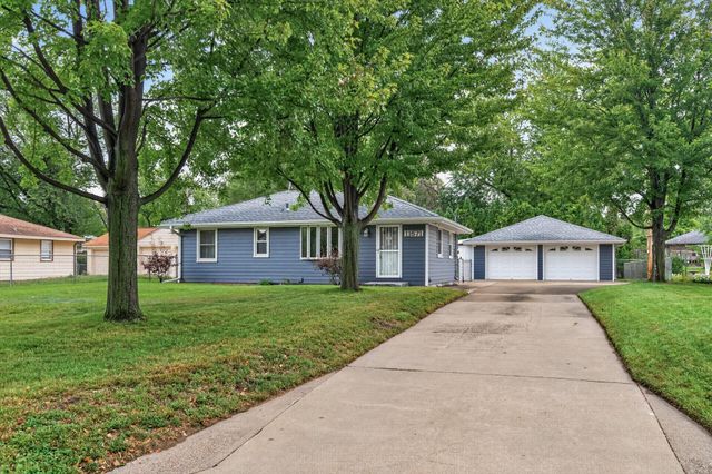 11571 Kumquat Street NW, Coon Rapids, MN 55448