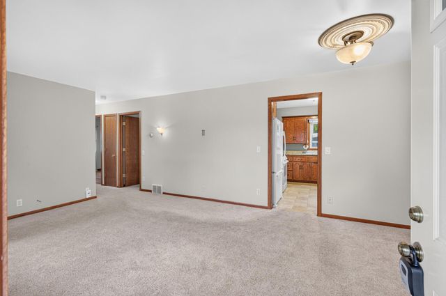 11571 Kumquat Street NW, Coon Rapids, MN 55448