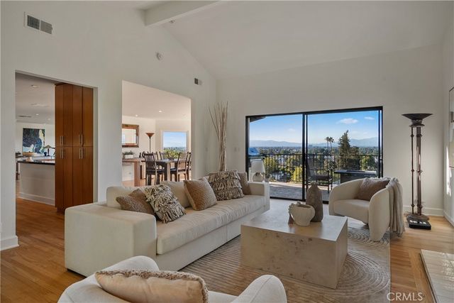 4106 Weslin Avenue, Sherman Oaks, CA 91423
