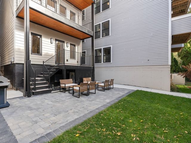 219 Saratoga Street 1, Boston, MA 02128