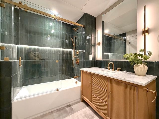 219 Saratoga Street 1, Boston, MA 02128