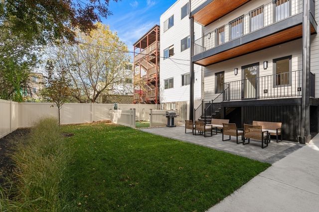 219 Saratoga Street 1, Boston, MA 02128