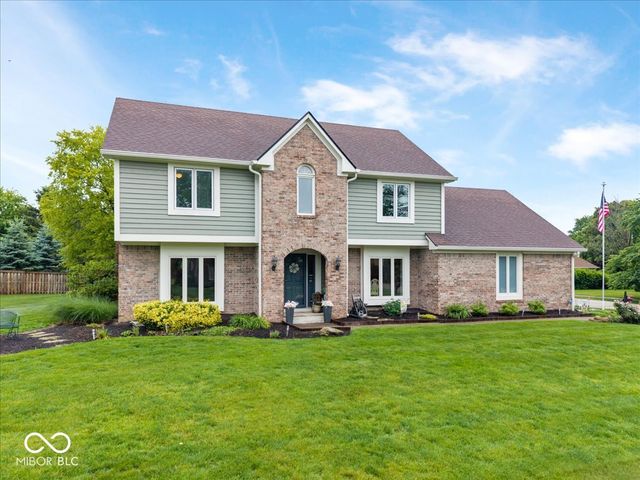 13880 Sandy Creek Court, Carmel, IN 46032