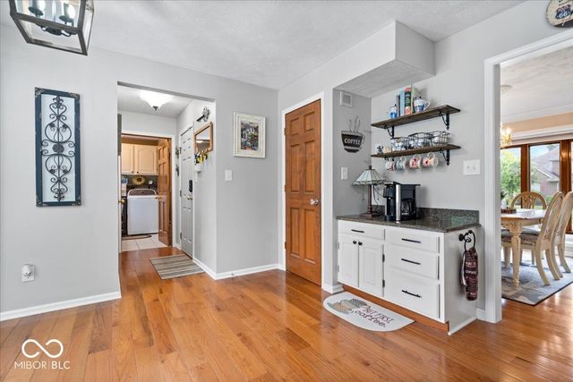 13880 Sandy Creek Court, Carmel, IN 46032