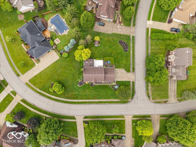 13880 Sandy Creek Court, Carmel, IN 46032