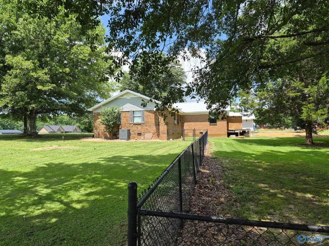 5380 Highway 55 E, Eva, AL 35621