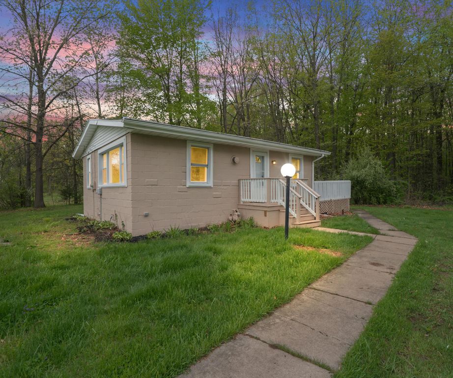 24118 Martinsville Road, Sumpter Twp, MI 48111