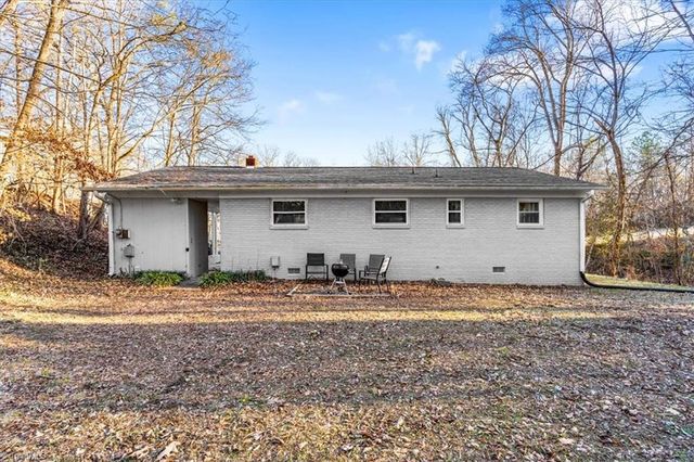 203 Druid Hills Drive, Lexington, NC 27292