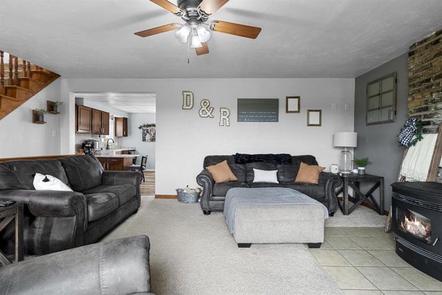 5637 TOWN HALL DRIVE, Pulaski, WI 54162