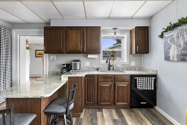 5637 TOWN HALL DRIVE, Pulaski, WI 54162