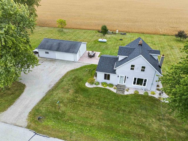 5637 TOWN HALL DRIVE, Pulaski, WI 54162