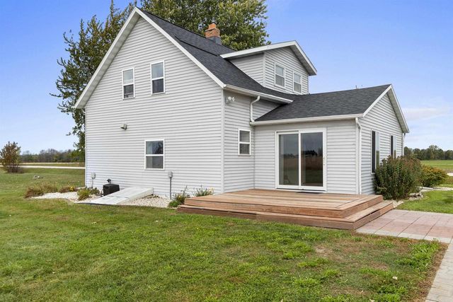 5637 TOWN HALL DRIVE, Pulaski, WI 54162