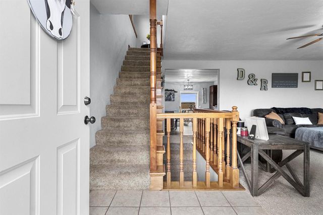 5637 TOWN HALL DRIVE, Pulaski, WI 54162