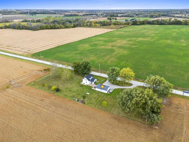 5637 TOWN HALL DRIVE, Pulaski, WI 54162