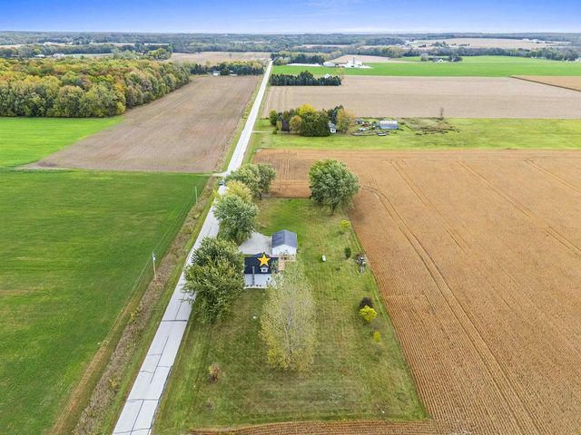 5637 TOWN HALL DRIVE, Pulaski, WI 54162