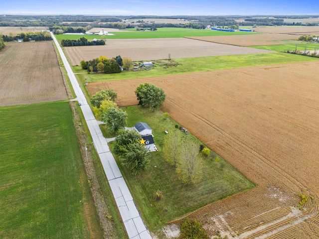 5637 TOWN HALL DRIVE, Pulaski, WI 54162