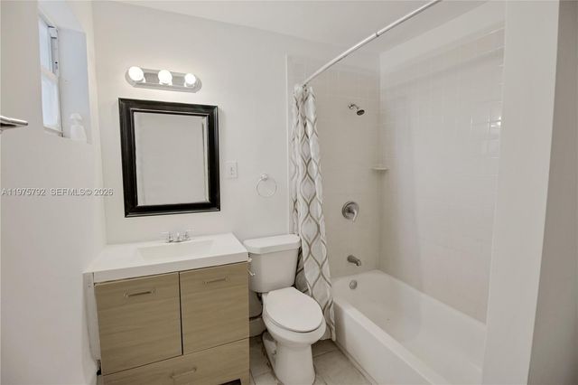 1160 W 26th ct D, Riviera Beach, FL 33404