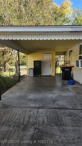 108 Church Street, Charleston, AR 72933