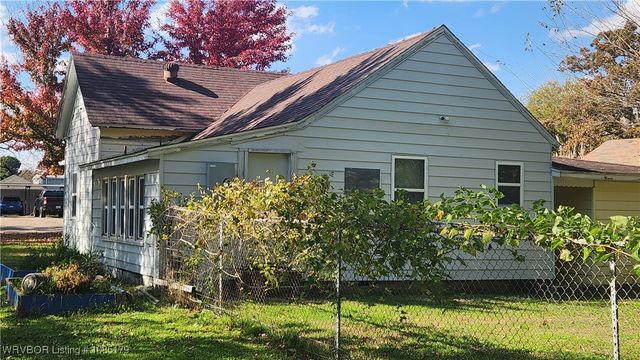 108 Church Street, Charleston, AR 72933