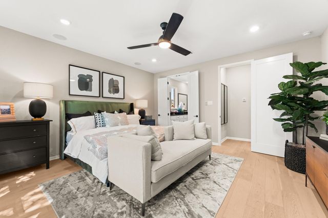 204 Barton Oak TRL, Georgetown, TX 78628