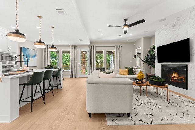 204 Barton Oak TRL, Georgetown, TX 78628