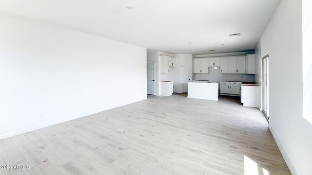 47575 W KENNER Drive, Maricopa, AZ 85139