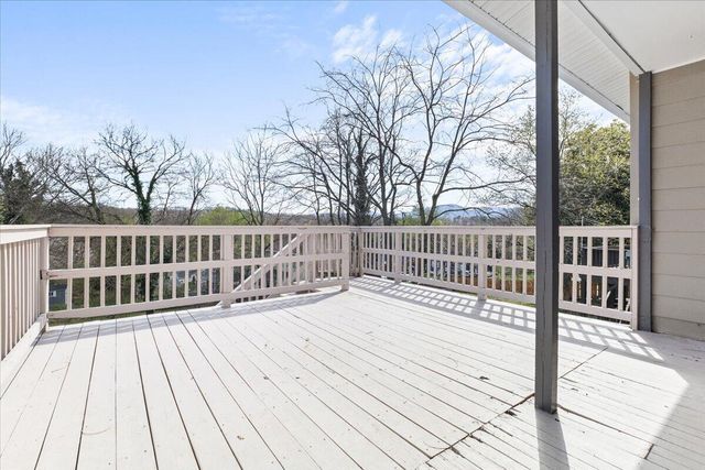 2622 Tillett RD, Roanoke, VA 24015