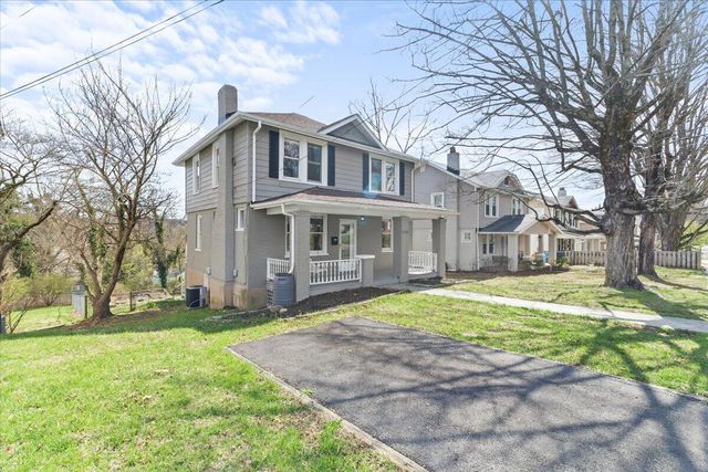 2622 Tillett RD, Roanoke, VA 24015