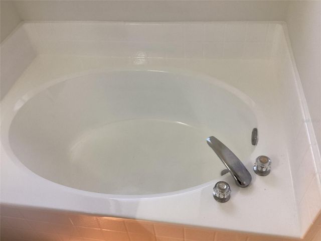 1158 DEKLEVA DRIVE, Apopka, FL 32712