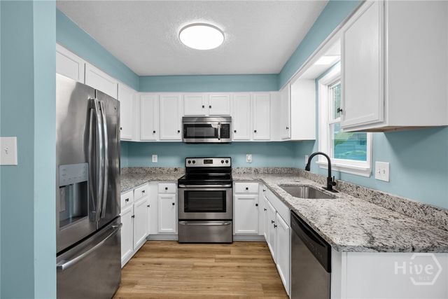 2148 Tennessee Avenue, Savannah, GA 31404