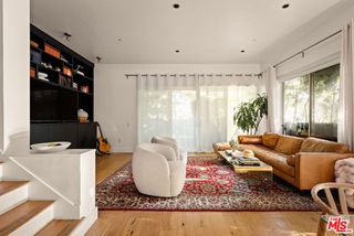 1200 N Sweetzer Avenue 1, West Hollywood, CA 90069