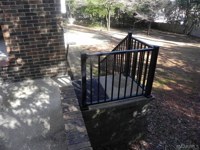 31 Mountainview Drive, Montgomery, AL 36109