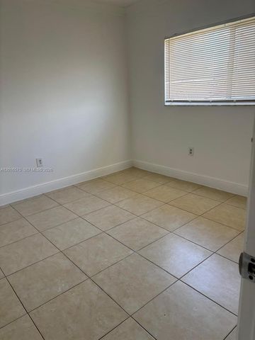 7778 W 34th Ln 20-201, Hialeah, FL 33018
