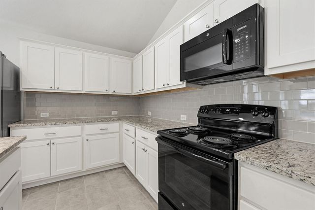 3603 Roosevelt CV, Lago Vista, TX 78645