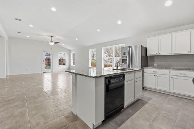 3603 Roosevelt CV, Lago Vista, TX 78645