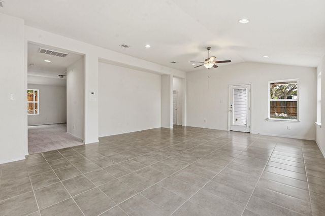 3603 Roosevelt CV, Lago Vista, TX 78645