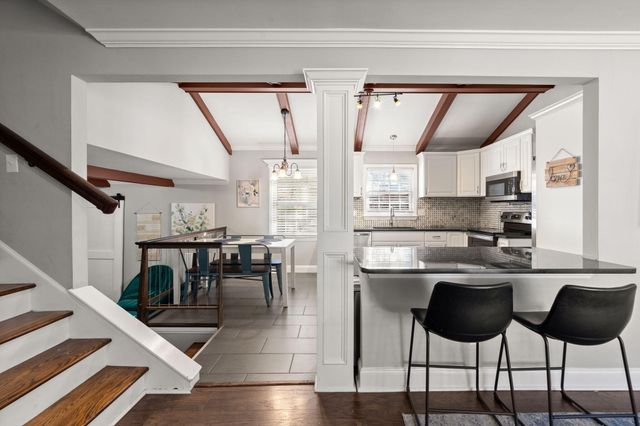 104 Tyvola Drive, Summerville, SC 29485