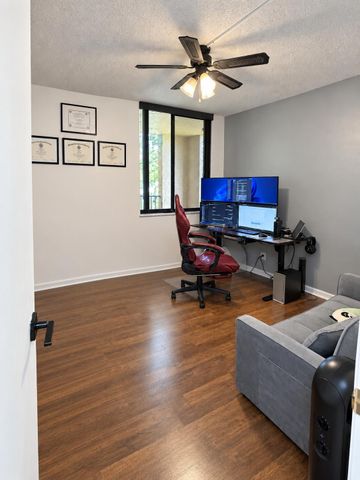 8592 W Sunrise Boulevard Unit 206, Plantation, FL 33322