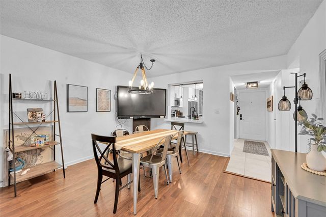 8592 W Sunrise Boulevard Unit 206, Plantation, FL 33322