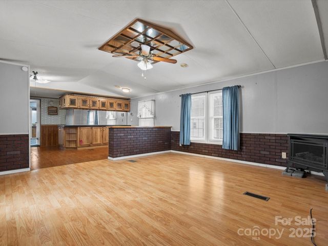 3231 Rocky Ridge Road, Wallace, SC 29596