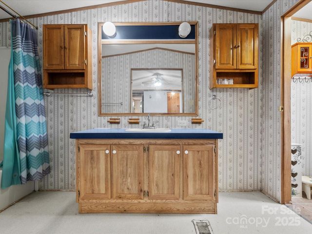 3231 Rocky Ridge Road, Wallace, SC 29596