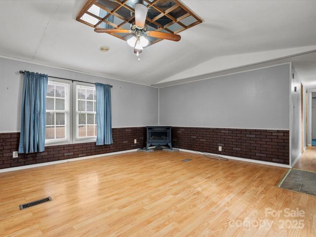 3231 Rocky Ridge Road, Wallace, SC 29596