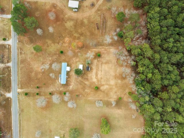 3231 Rocky Ridge Road, Wallace, SC 29596