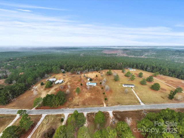 3231 Rocky Ridge Road, Wallace, SC 29596