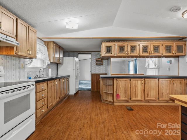 3231 Rocky Ridge Road, Wallace, SC 29596