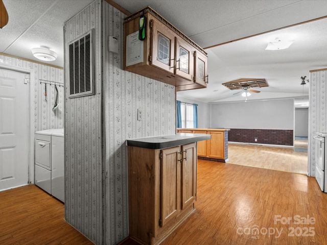 3231 Rocky Ridge Road, Wallace, SC 29596