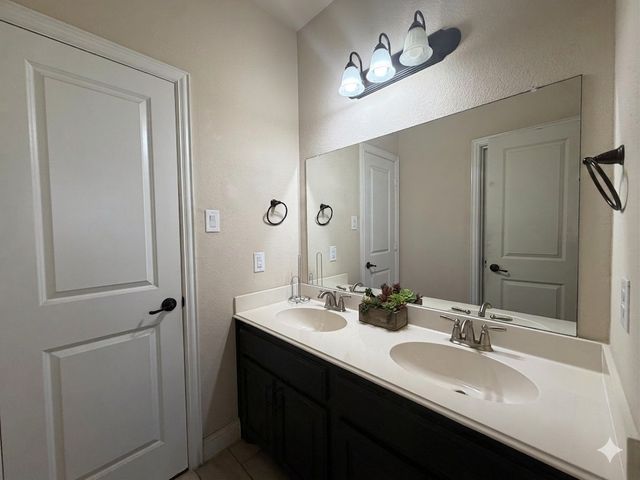 10132 Haversham Drive, Fort Worth, TX 76131