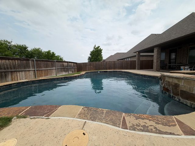 10132 Haversham Drive, Fort Worth, TX 76131