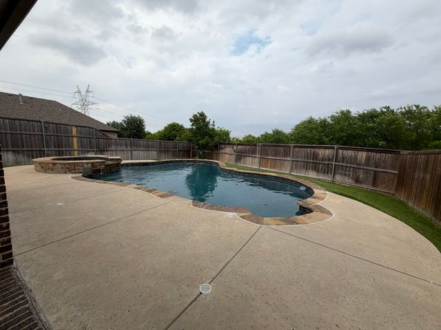 10132 Haversham Drive, Fort Worth, TX 76131