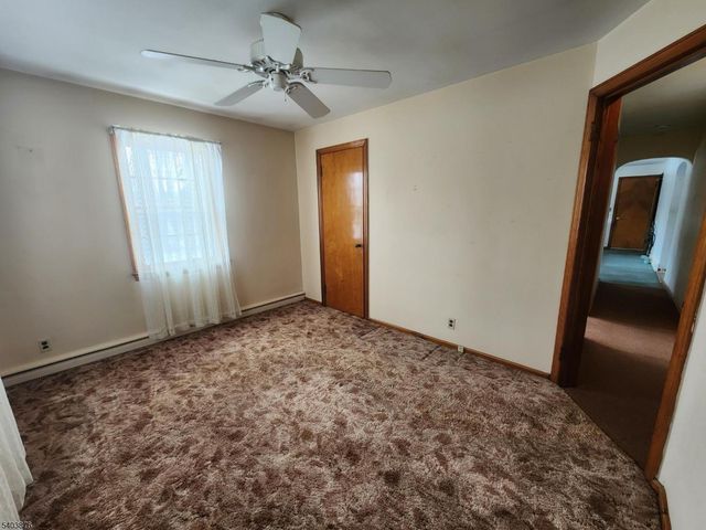 37 Carlton Ave, Washington Boro, NJ 07882